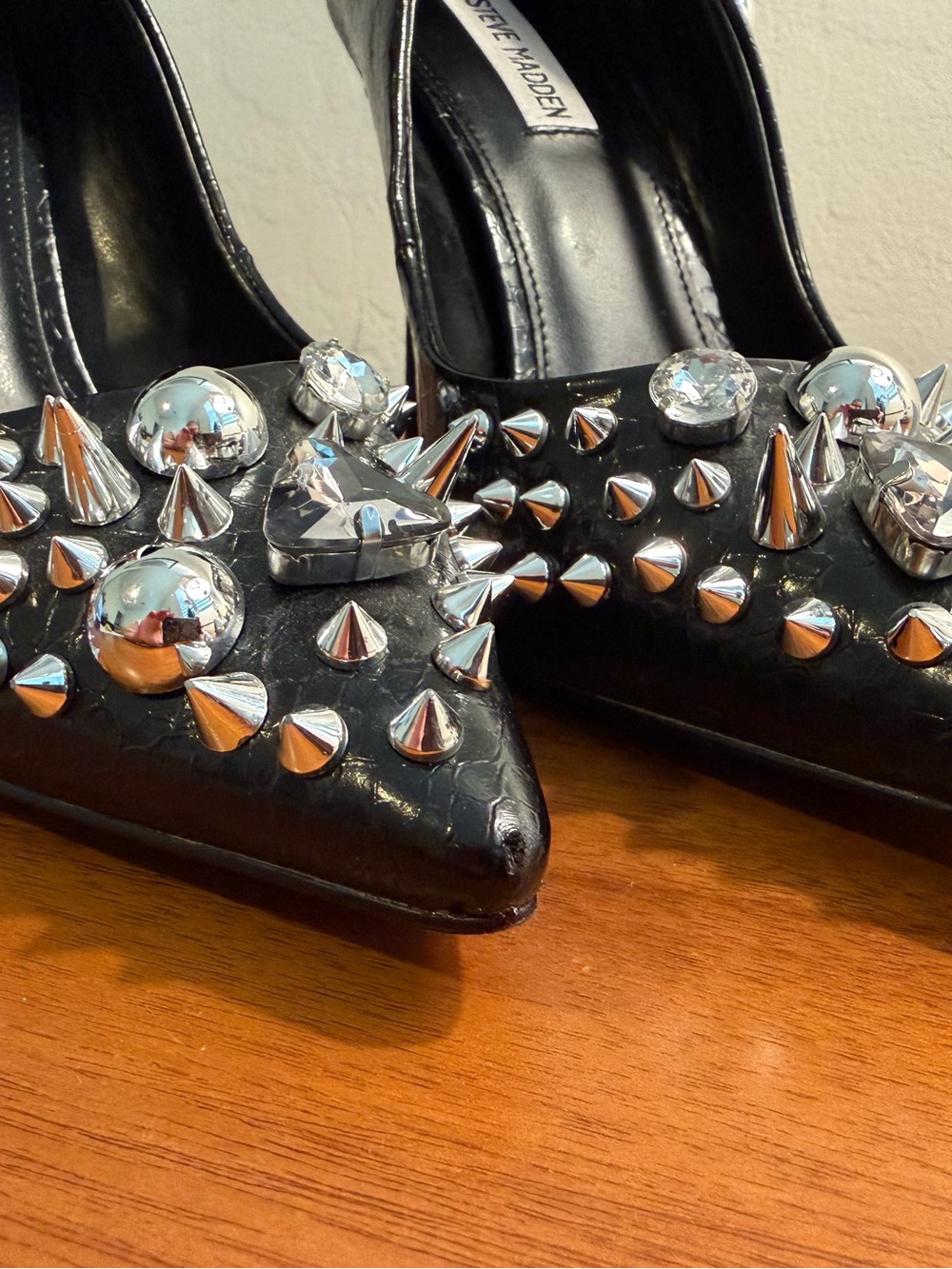 Steve Madden Veronicka Black Pointed-Toe Multi Stiletto Pumps - Picture 4 of 8
